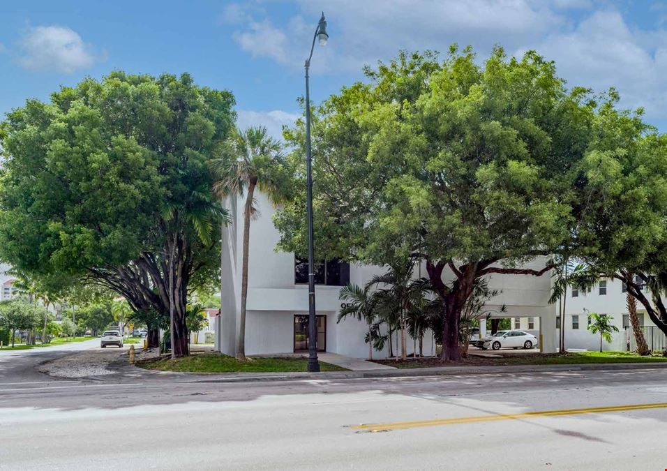 951 S Le Jeune Road