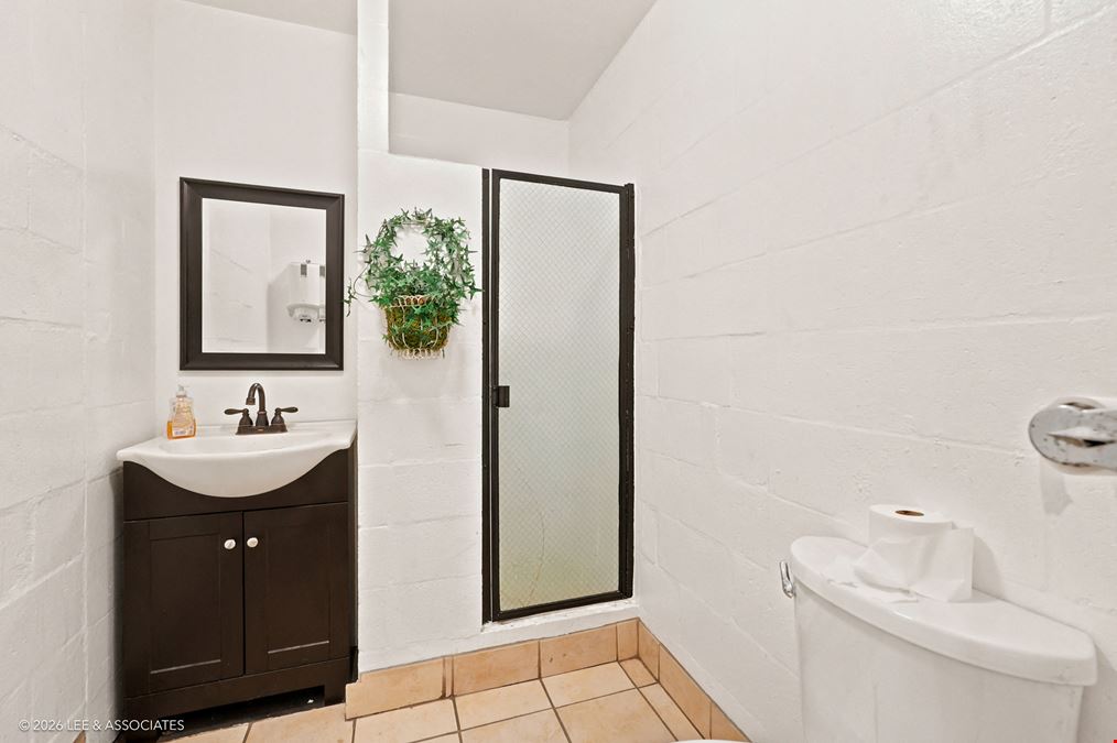 4141 NW 6th Street - Industrial Building