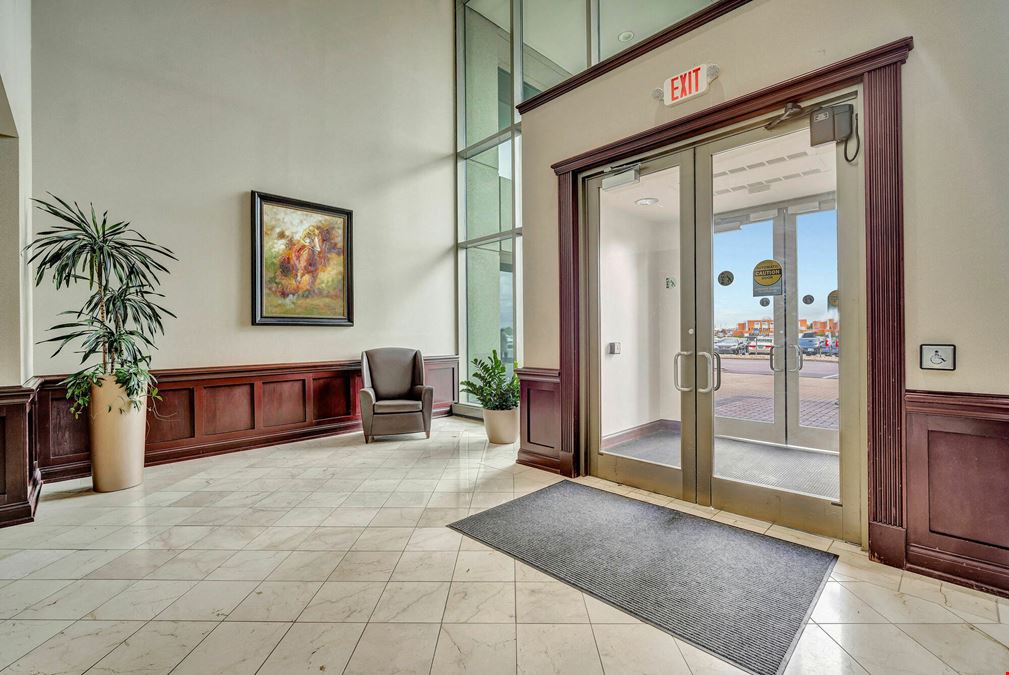 Office Suites | For Lease | Florence, KY