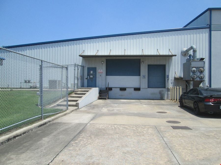 Industrial Office Warehouse Building For Lease- Pasadena TX