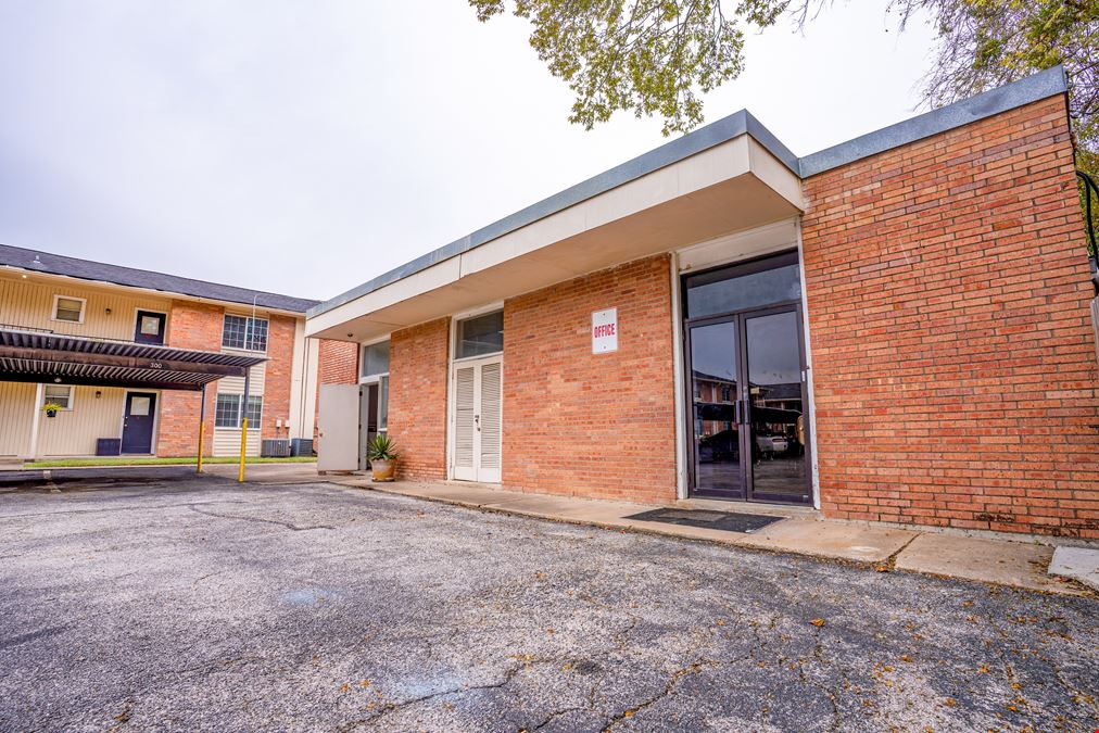 University Terrace Apartments
