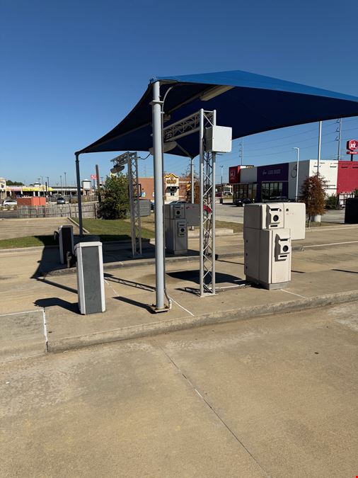 Express Tunnel Car Wash & Retail Redevelopment Opportunity