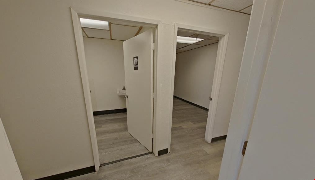 447 West Watkins Street Suite 105