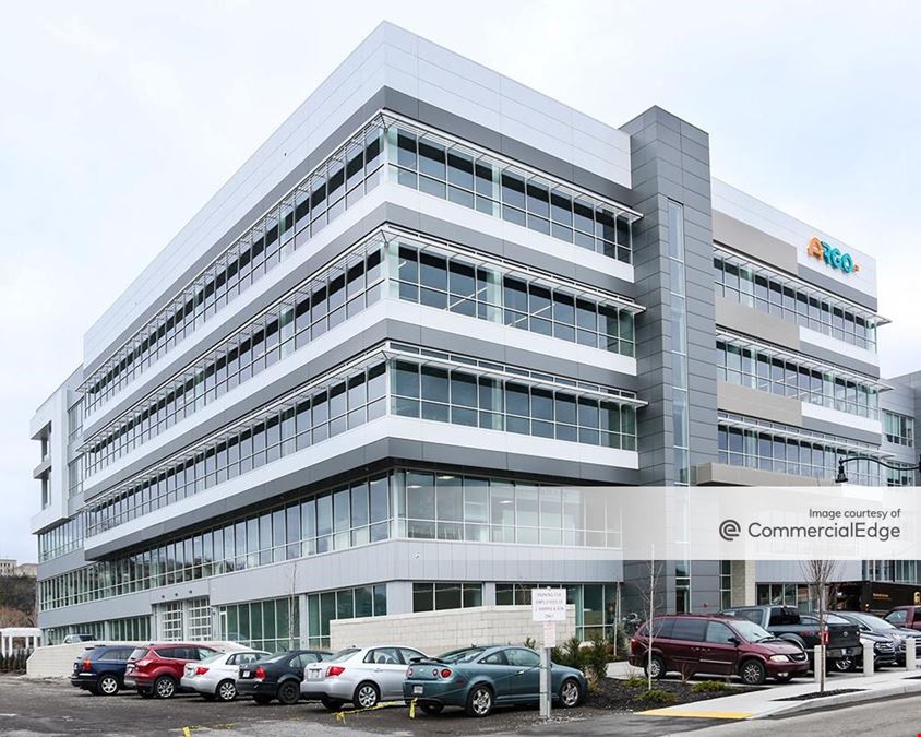 The Offices at 3 Crossings