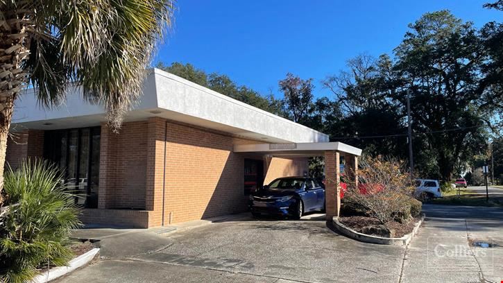 Freestanding Retail/Office Building at Signalized Corner