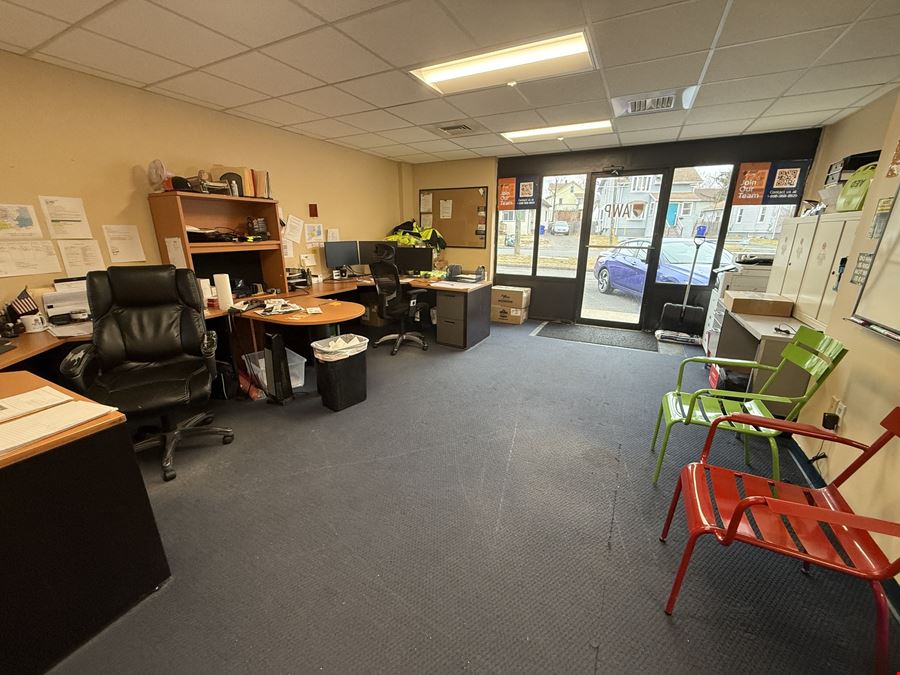 3,160 SF Flex Space