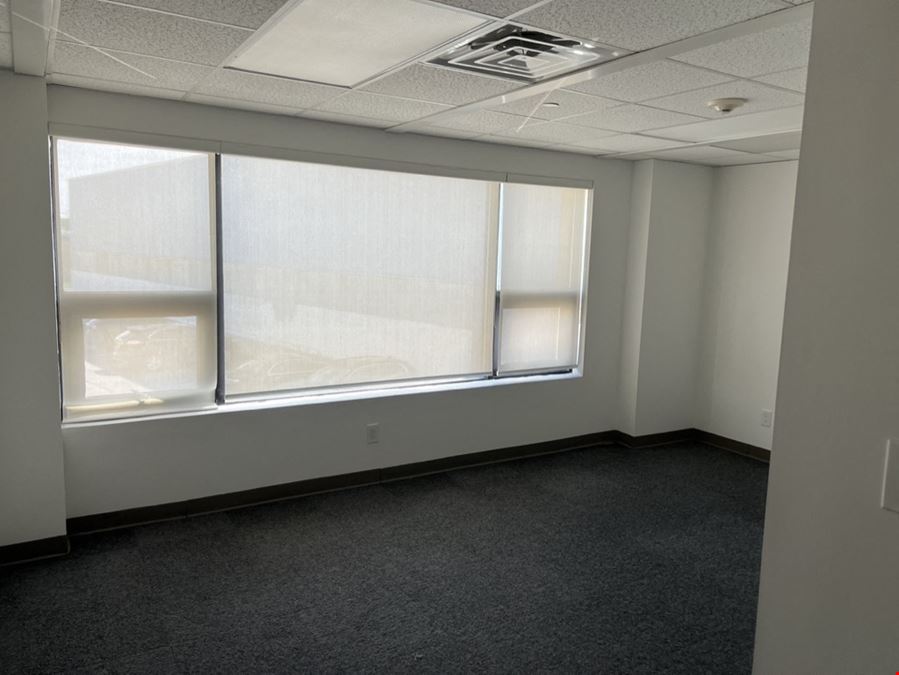 Suites Available / Oceanside Business Center