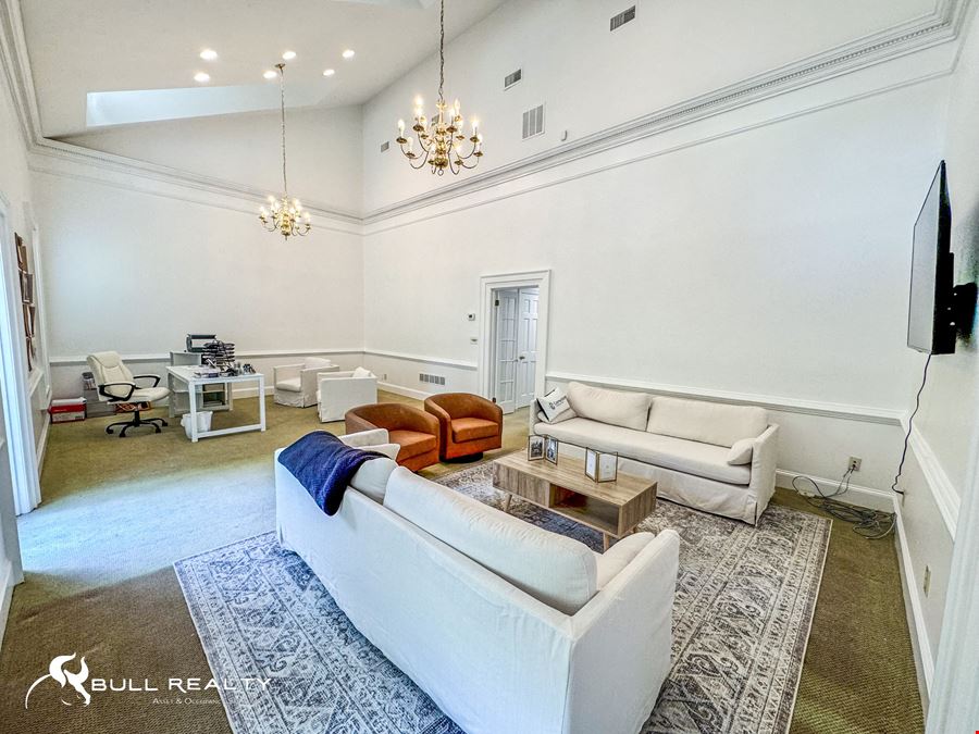 Office Building in the Heart of Buckhead | ±7,800 SF