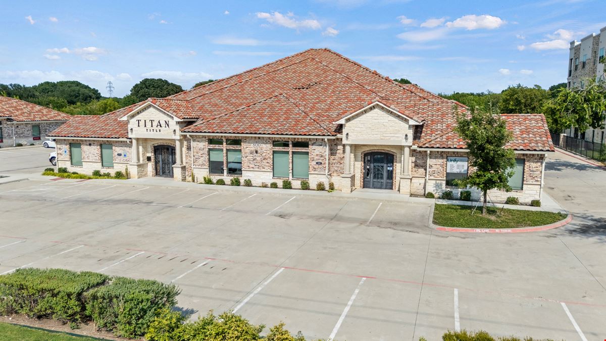 800 North Plano Road
