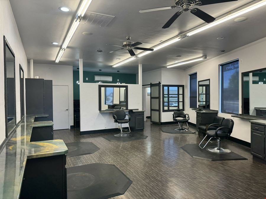 2595 NE Butler Market Rd, Suite D