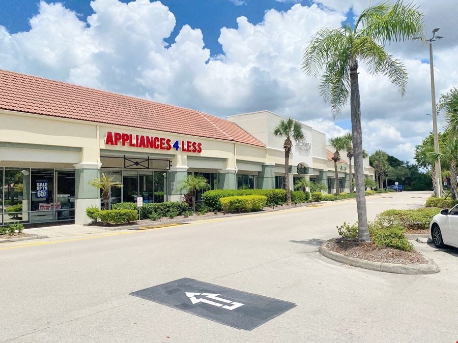 Shoppes at Pelican Landing