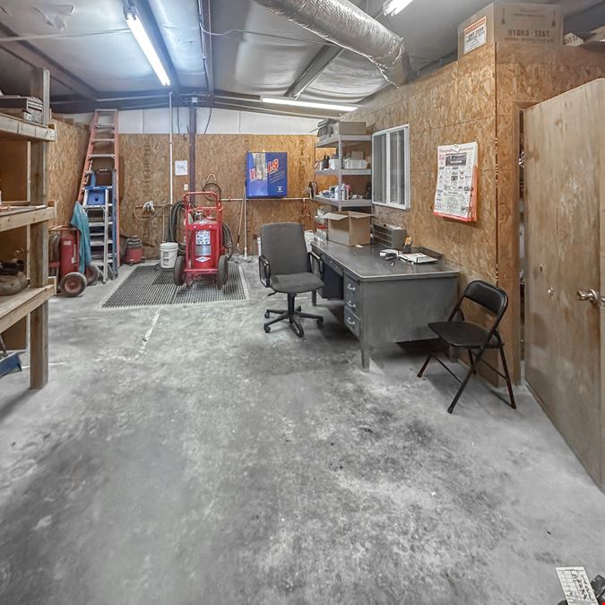 4812 Walcott Rd