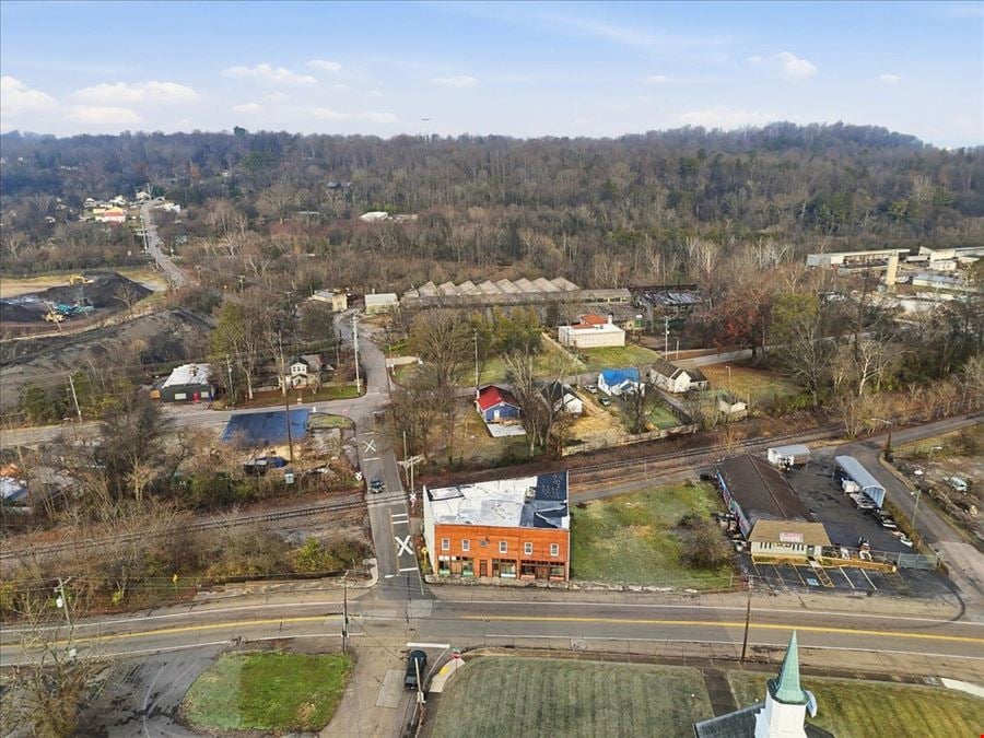 315 & 309 Ogle Ave