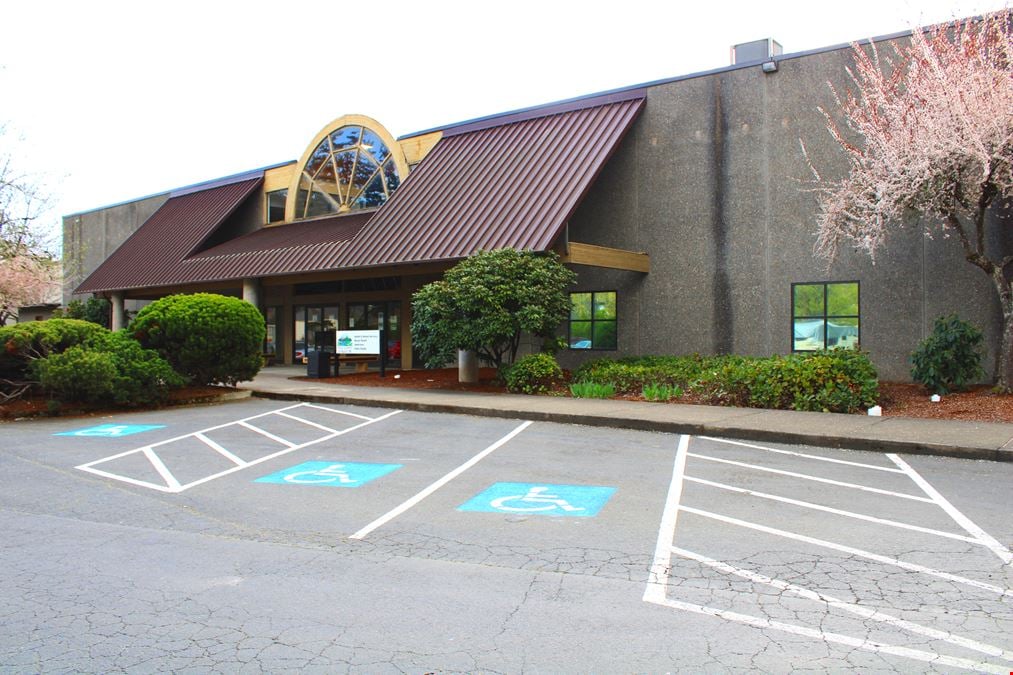 Oak Hills Mall
