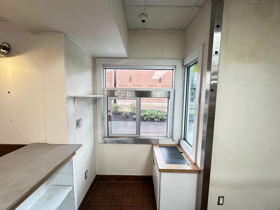 New Pricing: Prime Move-In Ready Restaurant | Gum Branch Rd