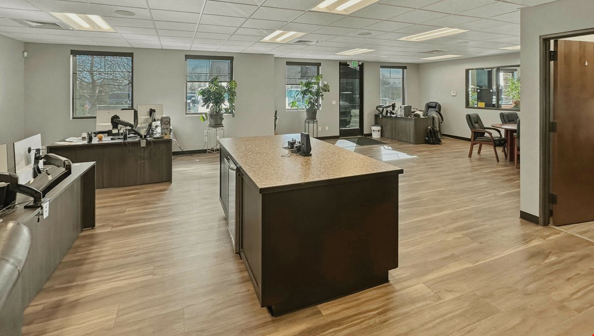 QUALITY MERIDIAN INDUSTRIAL FLEX BUILDING FOR SALE