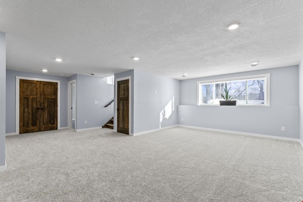 Modern Home in SW Rochester
