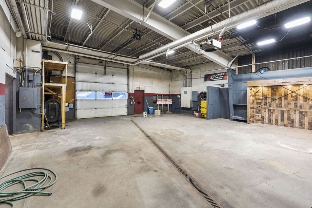 166 W Main Street For Sale
