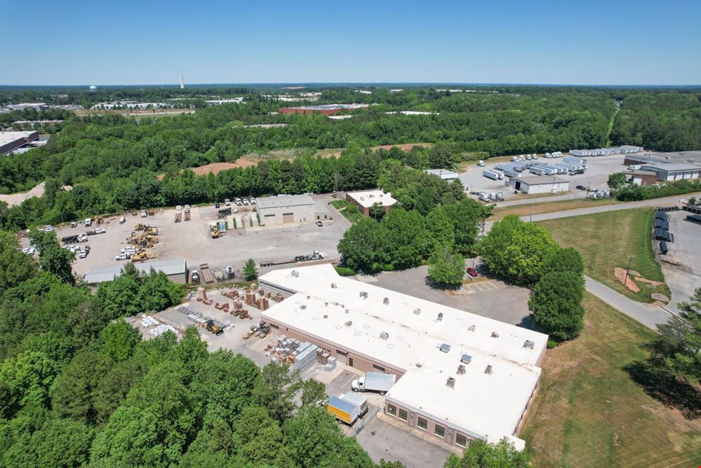 Warehouse & Flex Space with Outdoor Storage Available