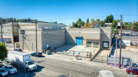 Preview of Industrial space for Sale at 1527 Knowles Ave