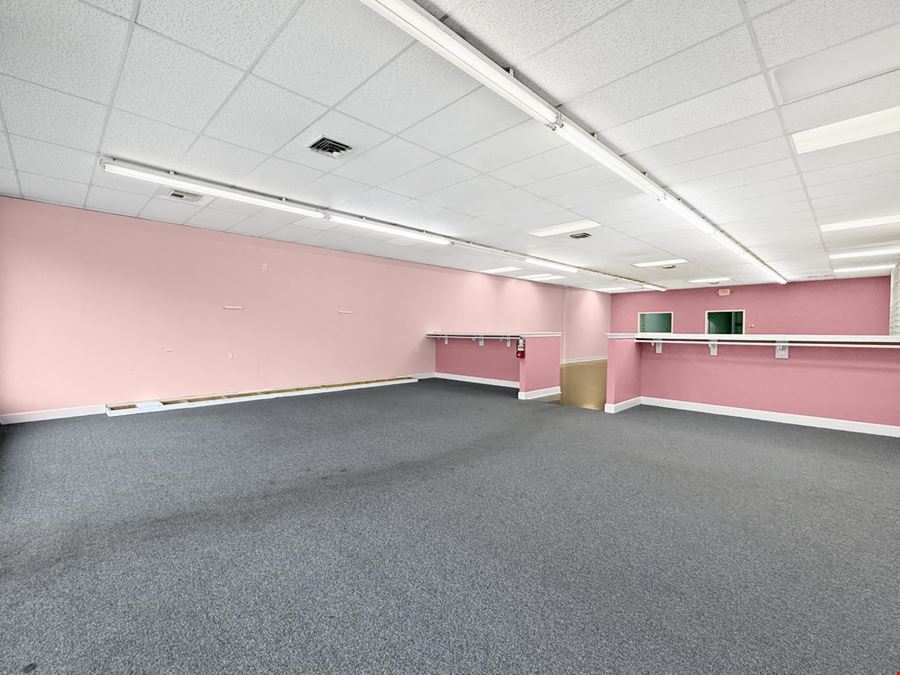 230 McFarland Blvd