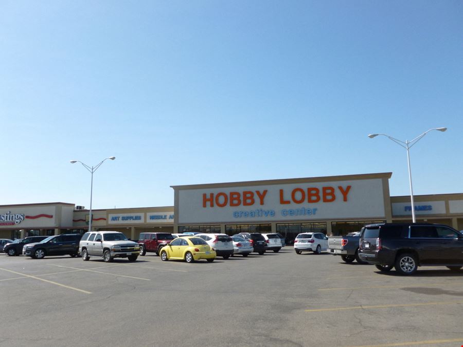 Hobby Lobby Plaza