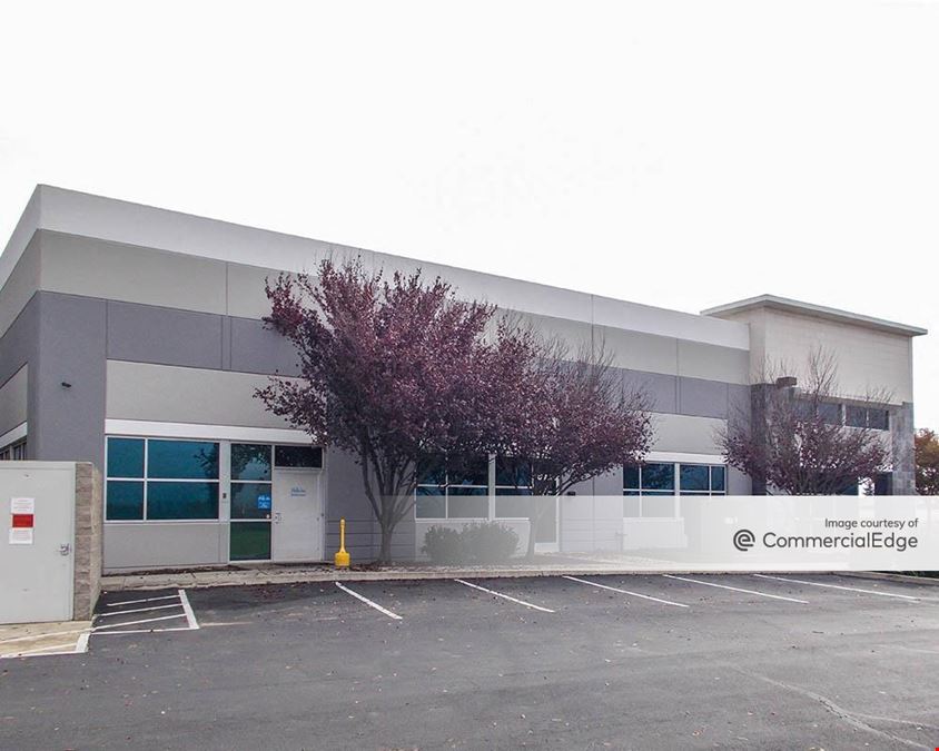 Laguna West Business Center