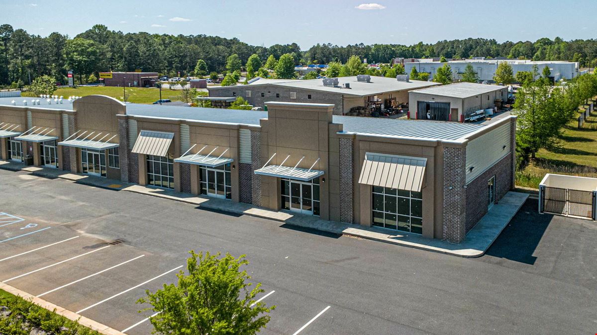N. Columbus Retail Center