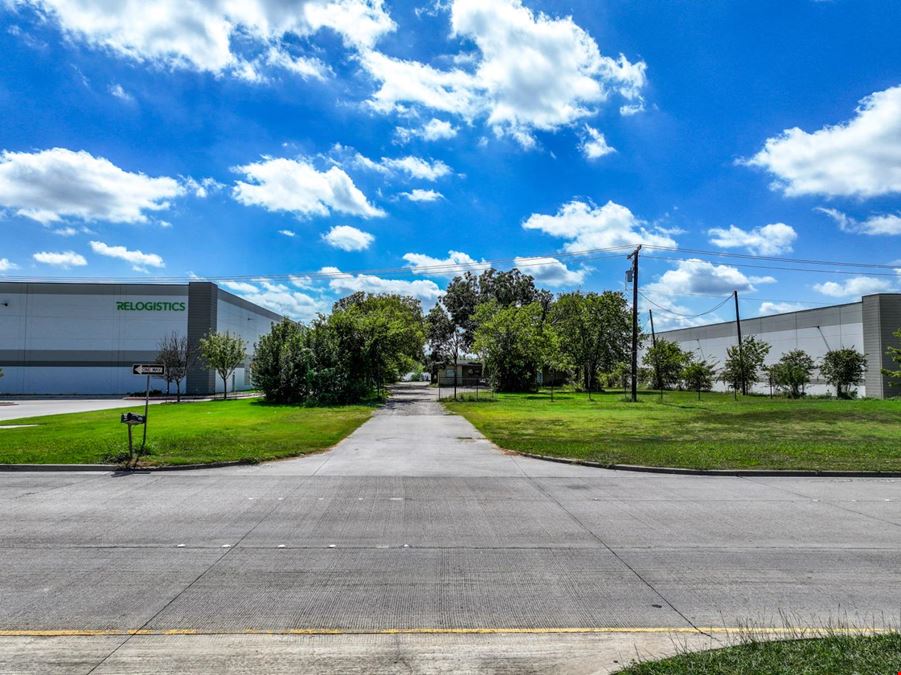1134 Military Pkwy, Mesquite, TX
