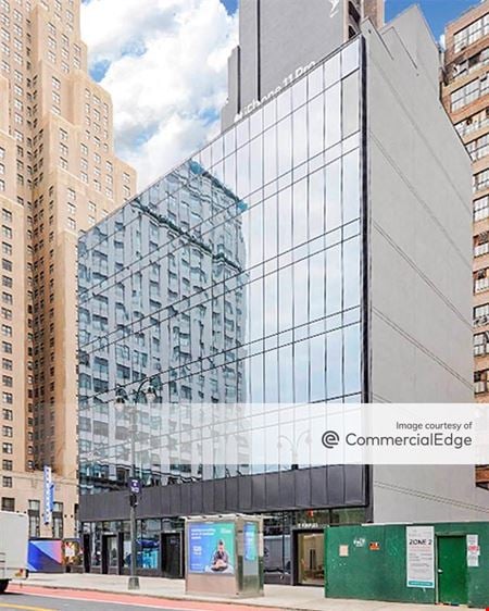 Preview of Retail space for Rent at 263 West 34th Street
