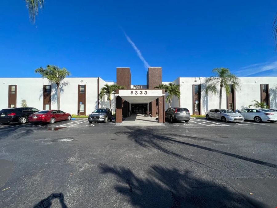 805 SF Suite 224 Professional and Medical Office Space