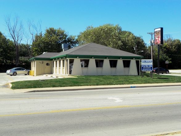 Preview of Retail space for Sale at 444 North Scott Avenue