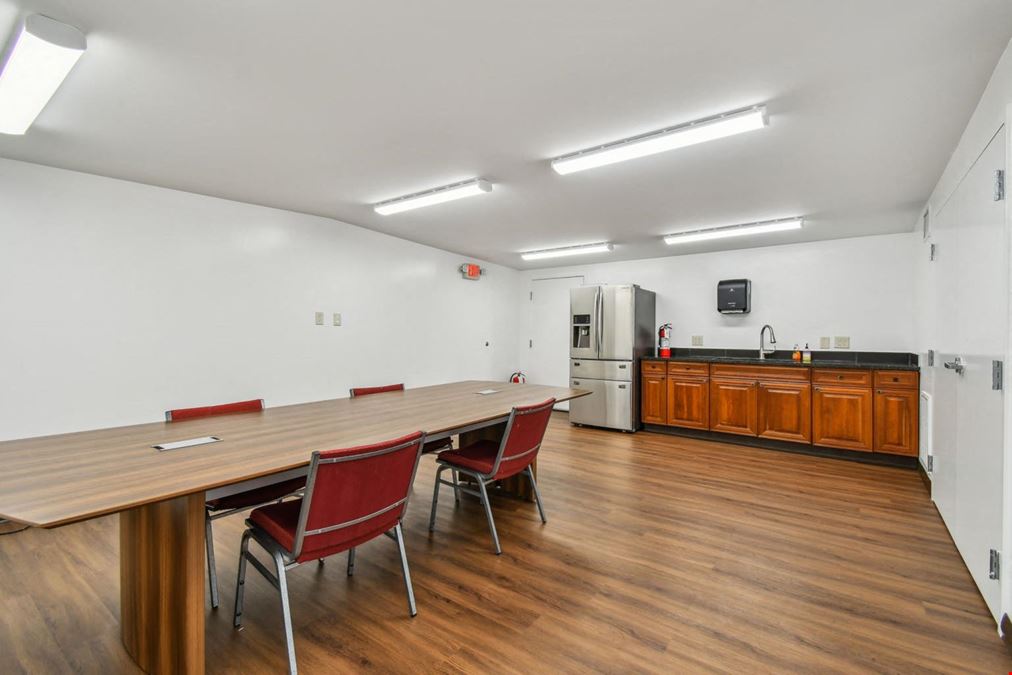 1453 S Martin Luther King Jr. Ave - For Lease