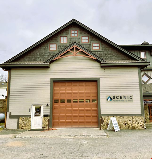 132 N Main St