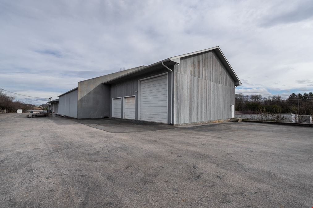 15,313 SF Flex/Cold Storage in Johnson City, TN