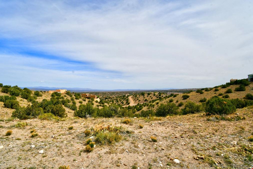 3 Camino Alto