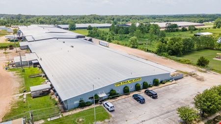 Preview of Industrial space for Rent at 431 E. Monroe Ave.
