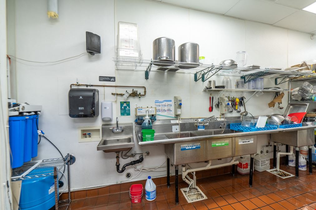 Restaurant for Sublease