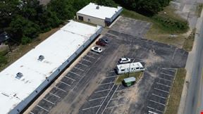 Williamsburg Plaza