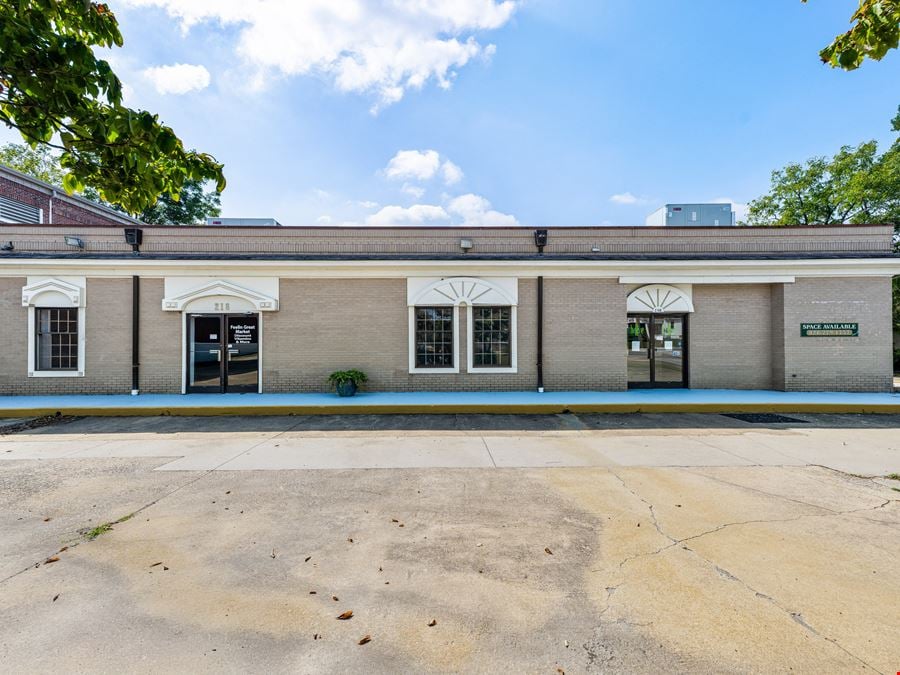 218 W Allen St
