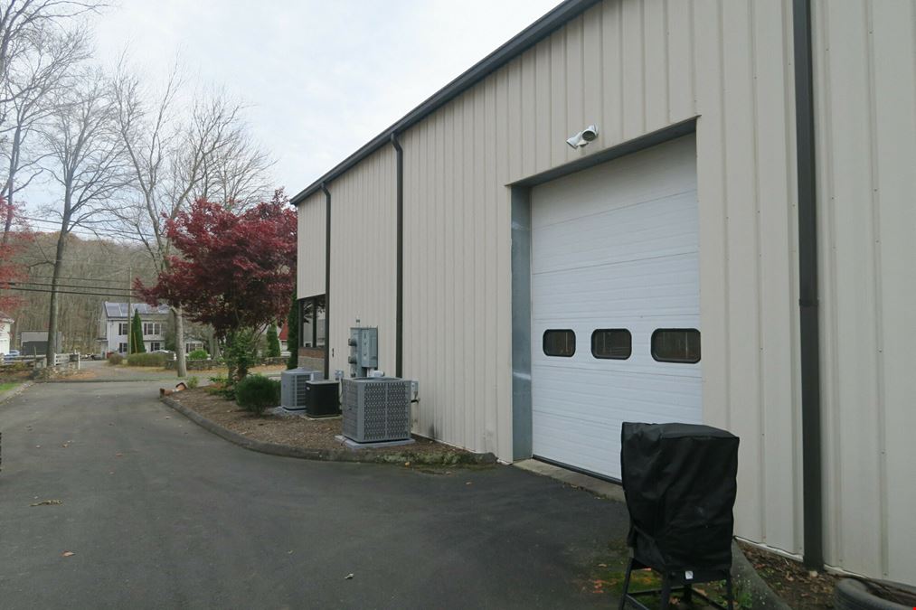 325 Riggs St