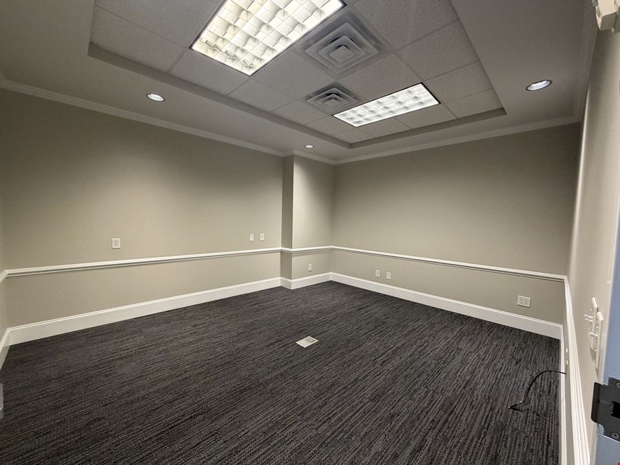 3 Office Suite- Clemson- 1,642 SQ FT