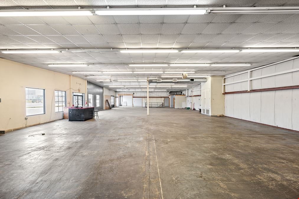11,000 SF Commercial Building