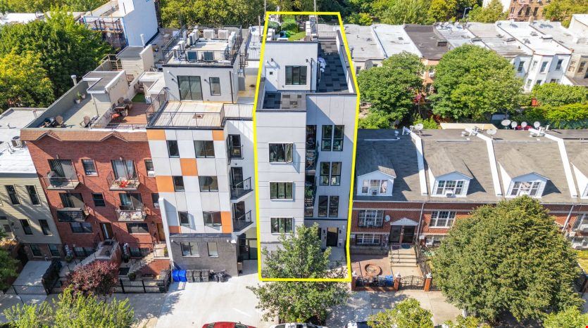 305 Sumpter St