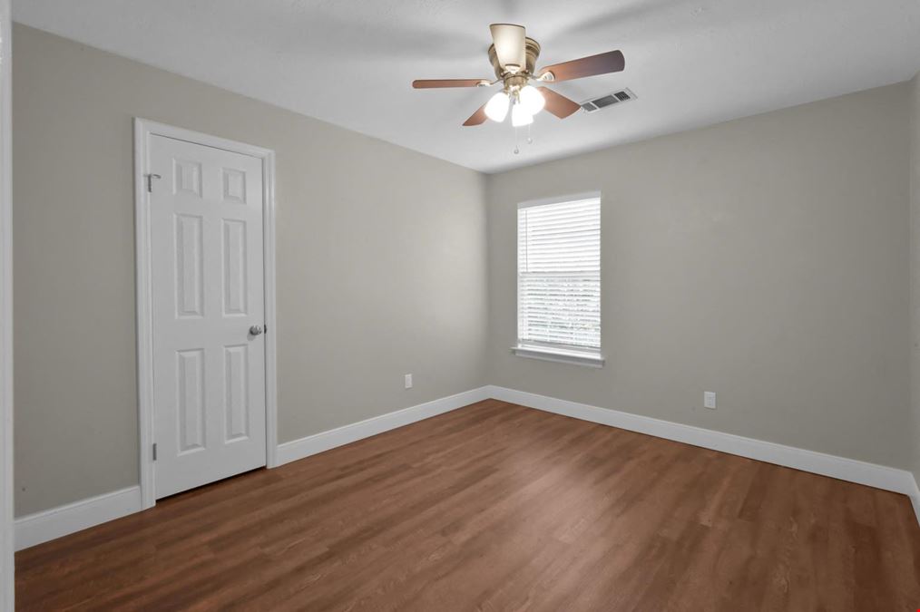 23 Greentwig Place