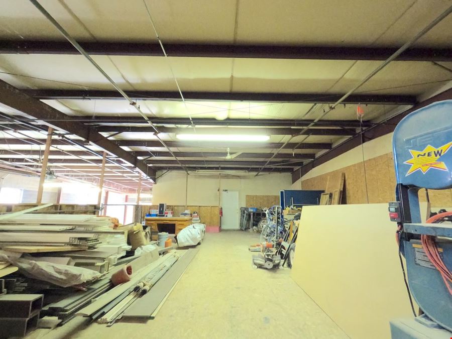 Rare 7,613 SF Owner-User Office/Warehouse