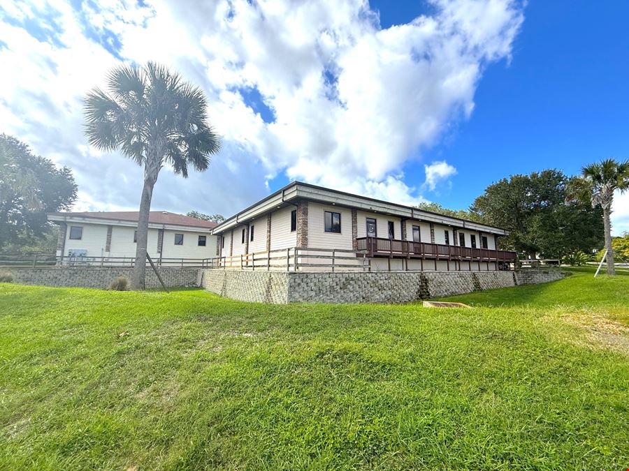 301 Skyline Dr