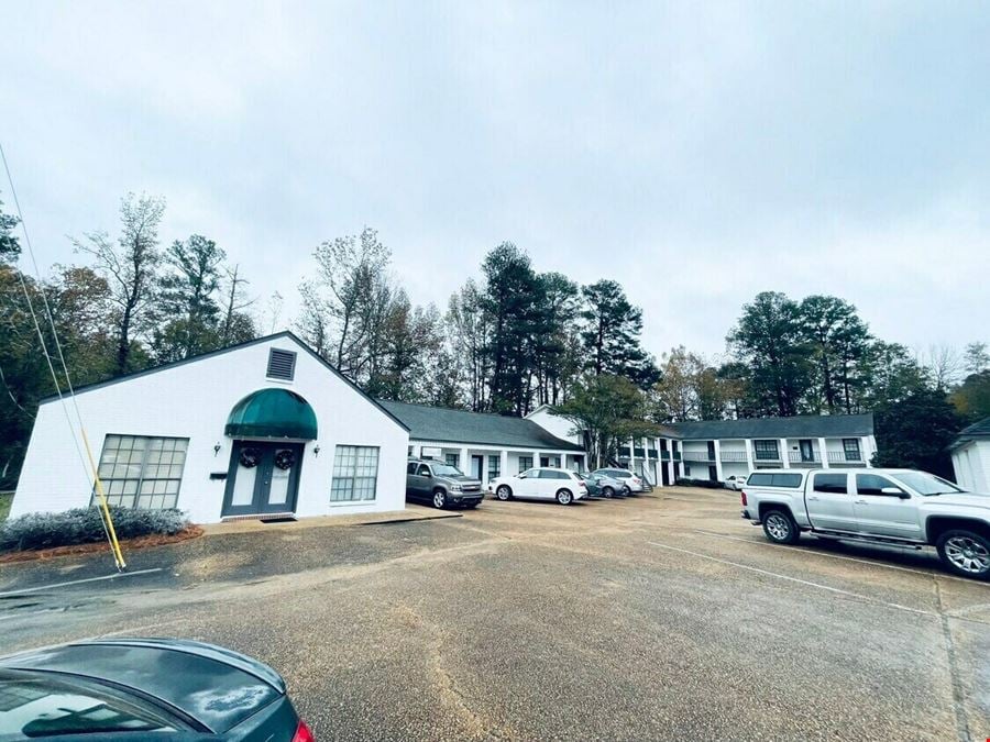 5719 Mississippi 25