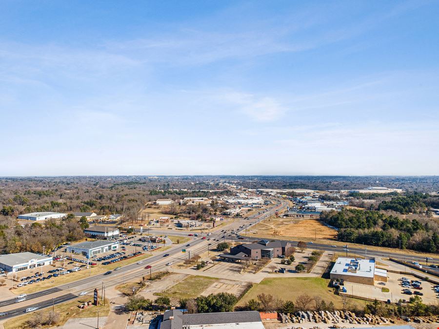 1.9 acre Retail Pad Site Available