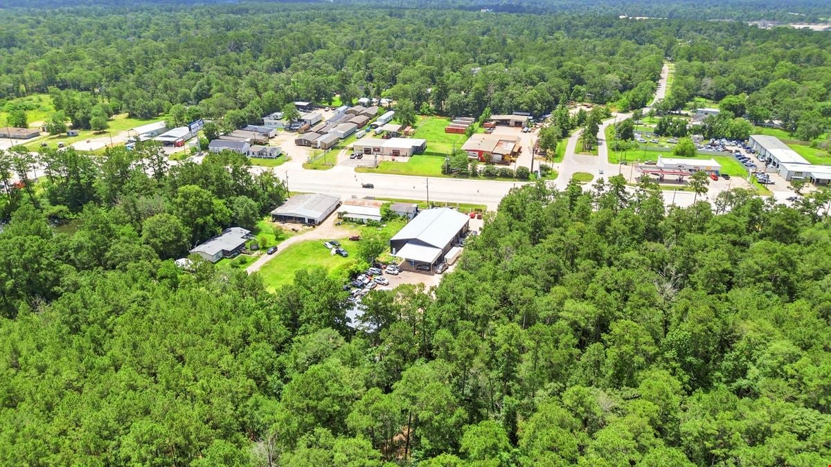 Hwy 105 Frontage – ±1 Acre with  Industrial Building for Commercial or Mixed-Use